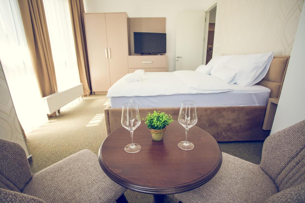 Apartmani Sl Luxury Banja Luka Luaran gambar